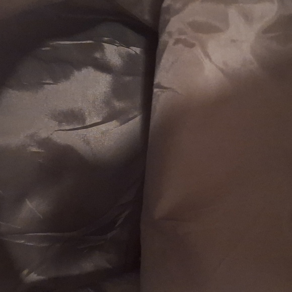 Stylish Cream Backpack - Picture 3 of 4